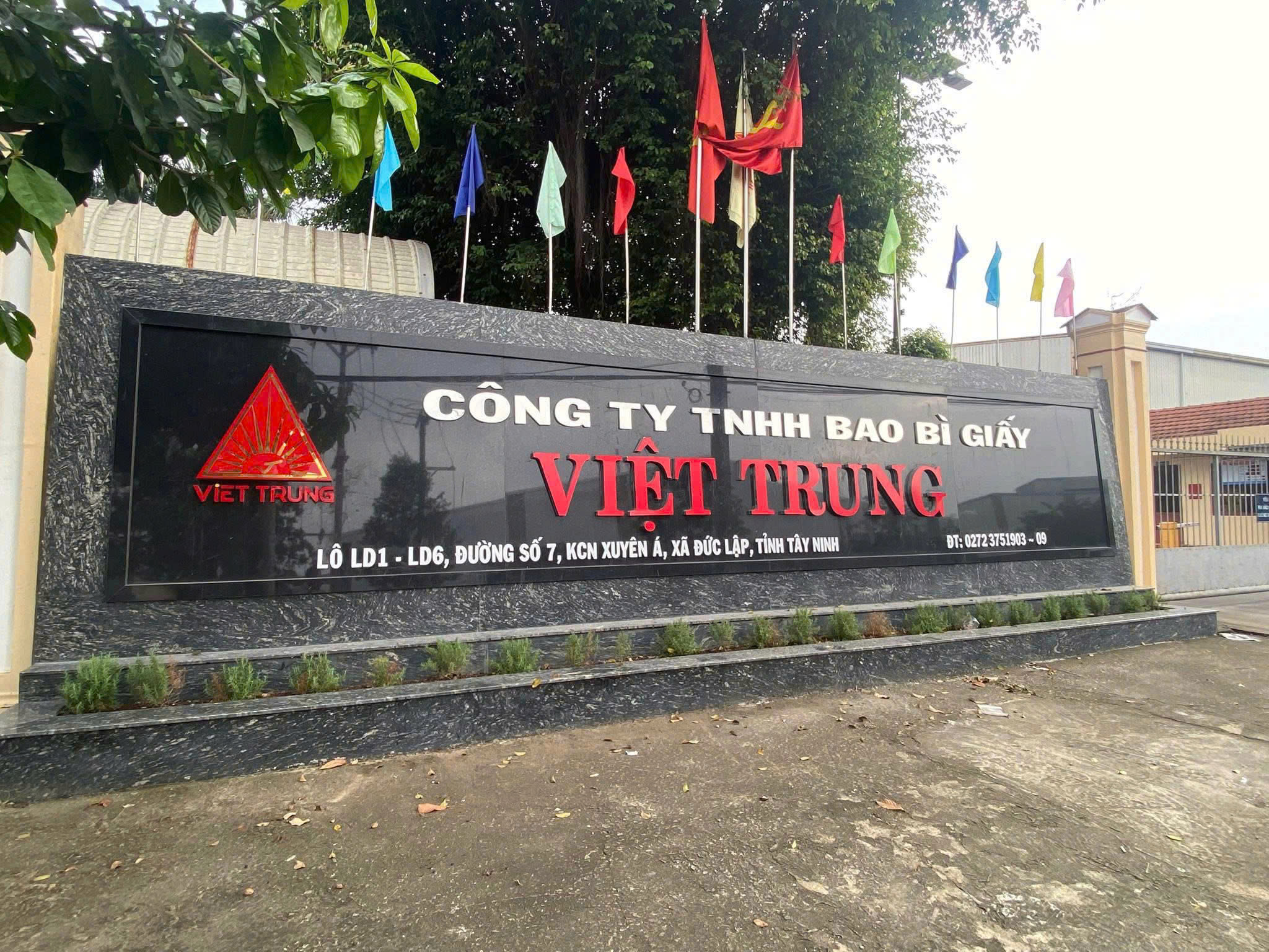 Tuyển Dụng Nhiều Vị Trí Làm Việc Tại KCN Xuyên Á – Đi Làm Ngay